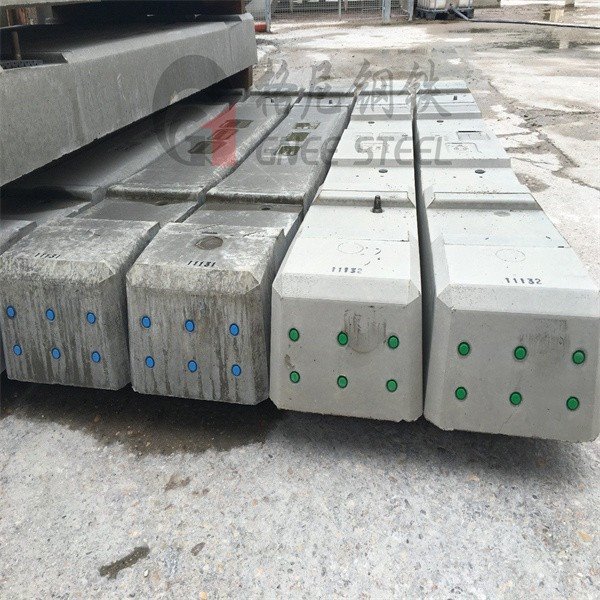 100mm concrete sleepers (2) 100mm concrete sleepers (2)