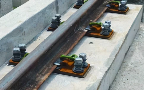 rail clip rail clip